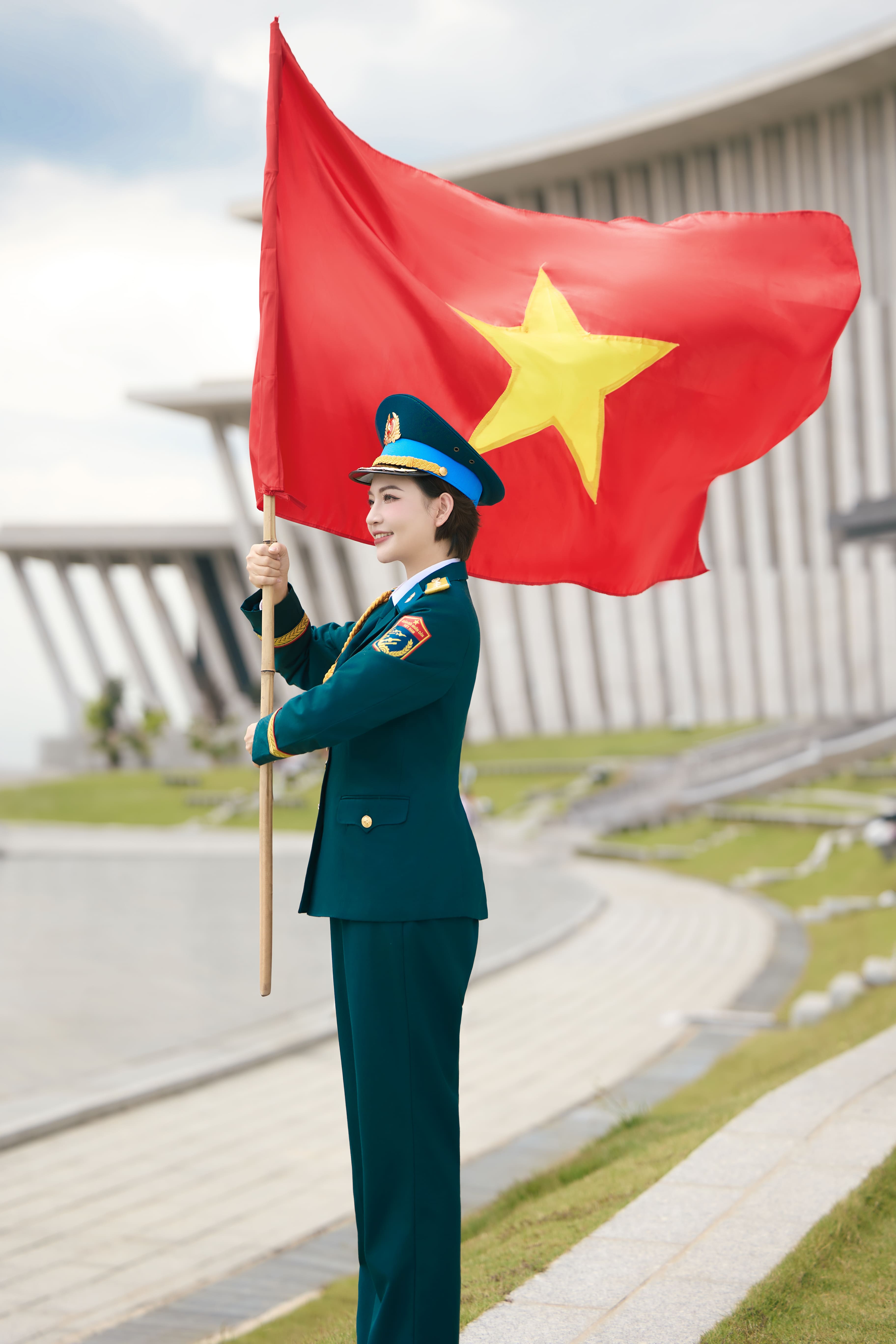 tracy studio chụp ảnh quân phục bảo tàng